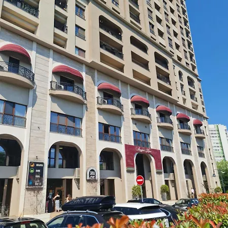 луксозен в резиденция лазурен бряг Burgas Stad